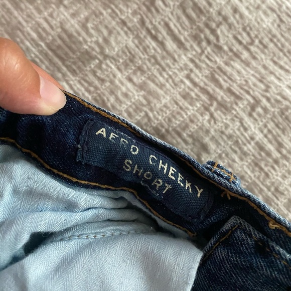 Shorts (light wash left) - Picture 5 of 5